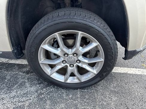 Used 2014 Jeep Grand Cherokee Summit AWD/4WD image 47