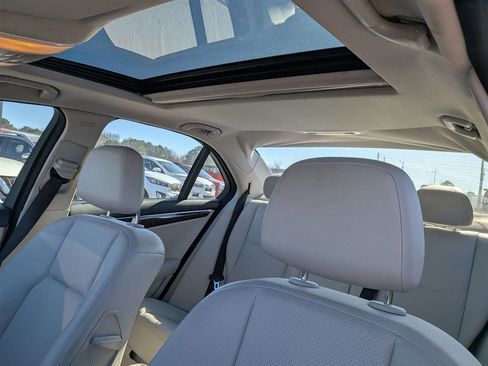 Used 2014 Mercedes-Benz C 300 Sport image 24