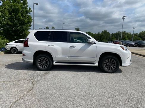 Used 2017 Lexus GX 460 AWD/4WD image 8