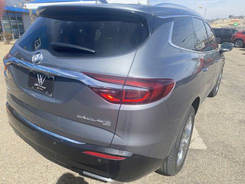 Used 2018 Buick Enclave Avenir w/ Avenir Technology Package image 7