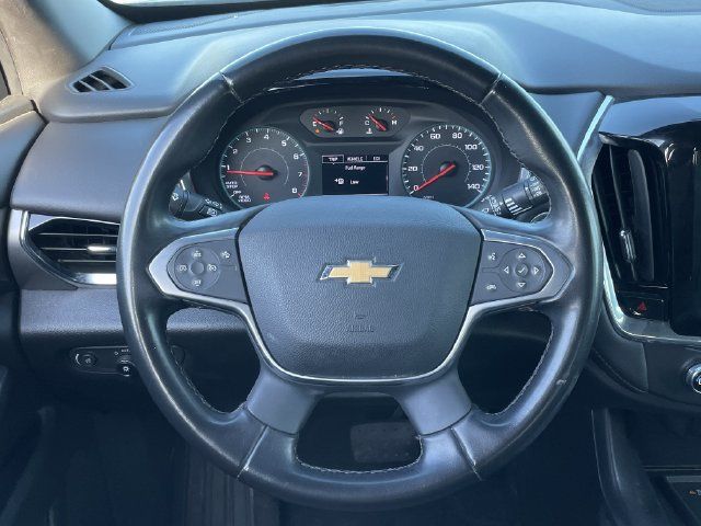 Used 2023 Chevrolet Traverse LT FWD image 11