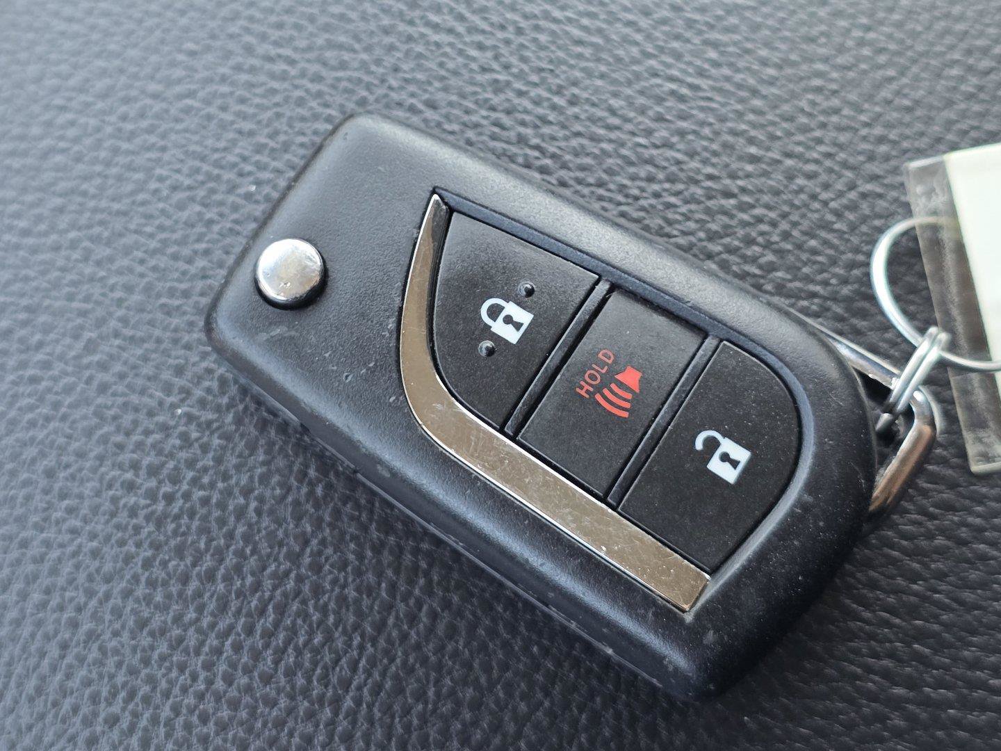 Used 2025 Toyota RAV4 LE FWD image 26