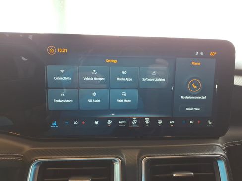 Used 2024 Ford Mustang GT Premium RWD image 14