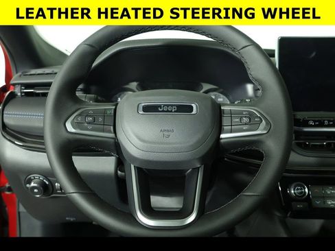 New 2026 Jeep Compass Latitude image 4