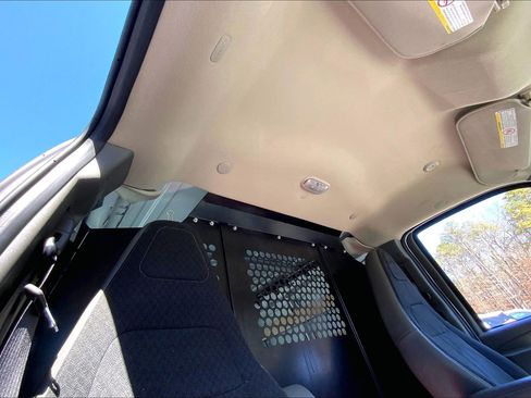 Used 2024 GMC Savana 2500 w/ Driver Convenience Package image 22