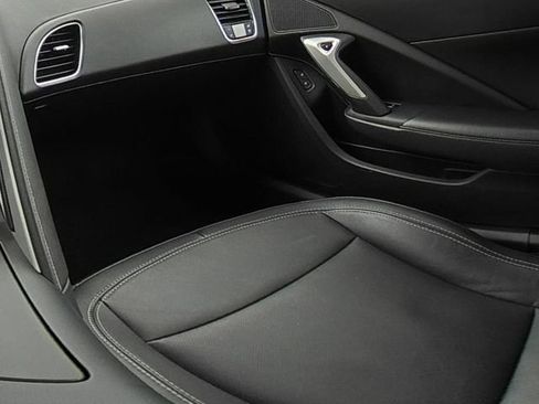 Used 2016 Chevrolet Corvette Z06 RWD image 24