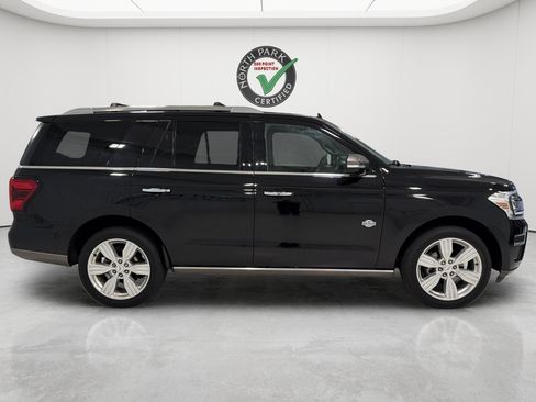 Used 2023 Ford Expedition King Ranch RWD image 6