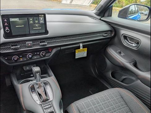 New 2026 Honda HR-V Sport image 7