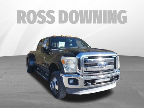 Used 2012 Ford F350 Lariat w/ Chrome Pkg image 3