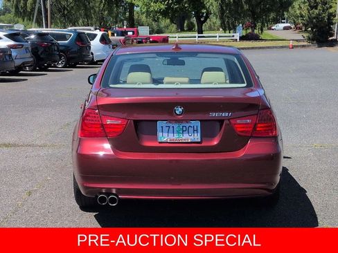 Used 2011 BMW 328i Sedan RWD image 4