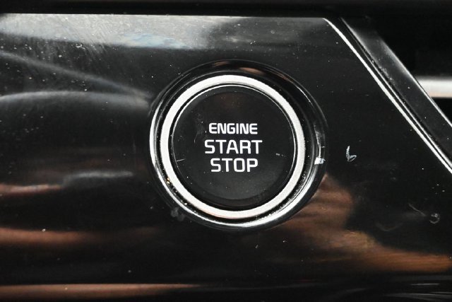 Used 2025 Kia Seltos S FWD image 22