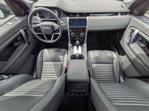Used 2023 Land Rover Discovery Sport S image 18