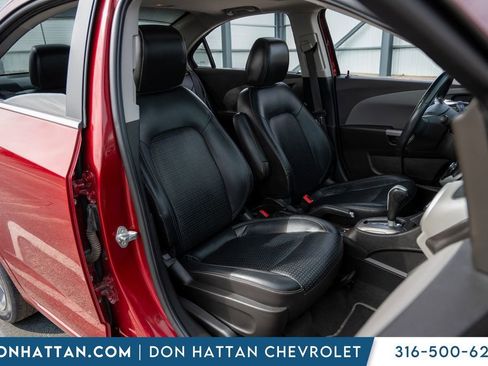 Used 2018 Chevrolet Sonic Premier image 26