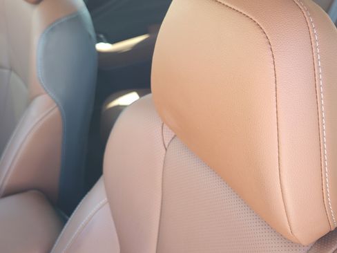 Used 2022 Subaru Outback Touring w/ Tech Package 2 image 15