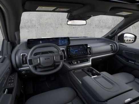 New 2026 Ford Expedition Platinum w/ Stealth Performance Package image 9