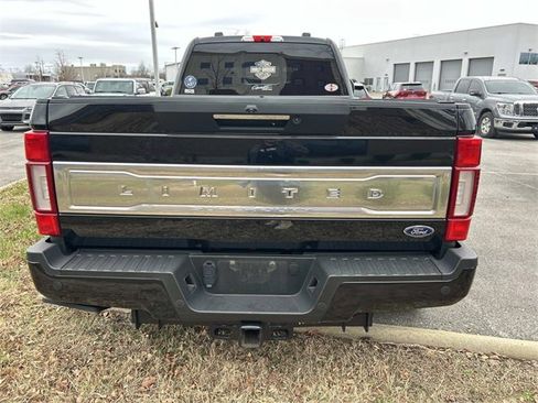 Used 2022 Ford F350 Limited image 4