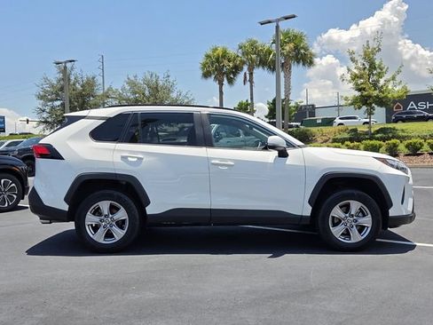 Used 2023 Toyota RAV4 XLE FWD image 7
