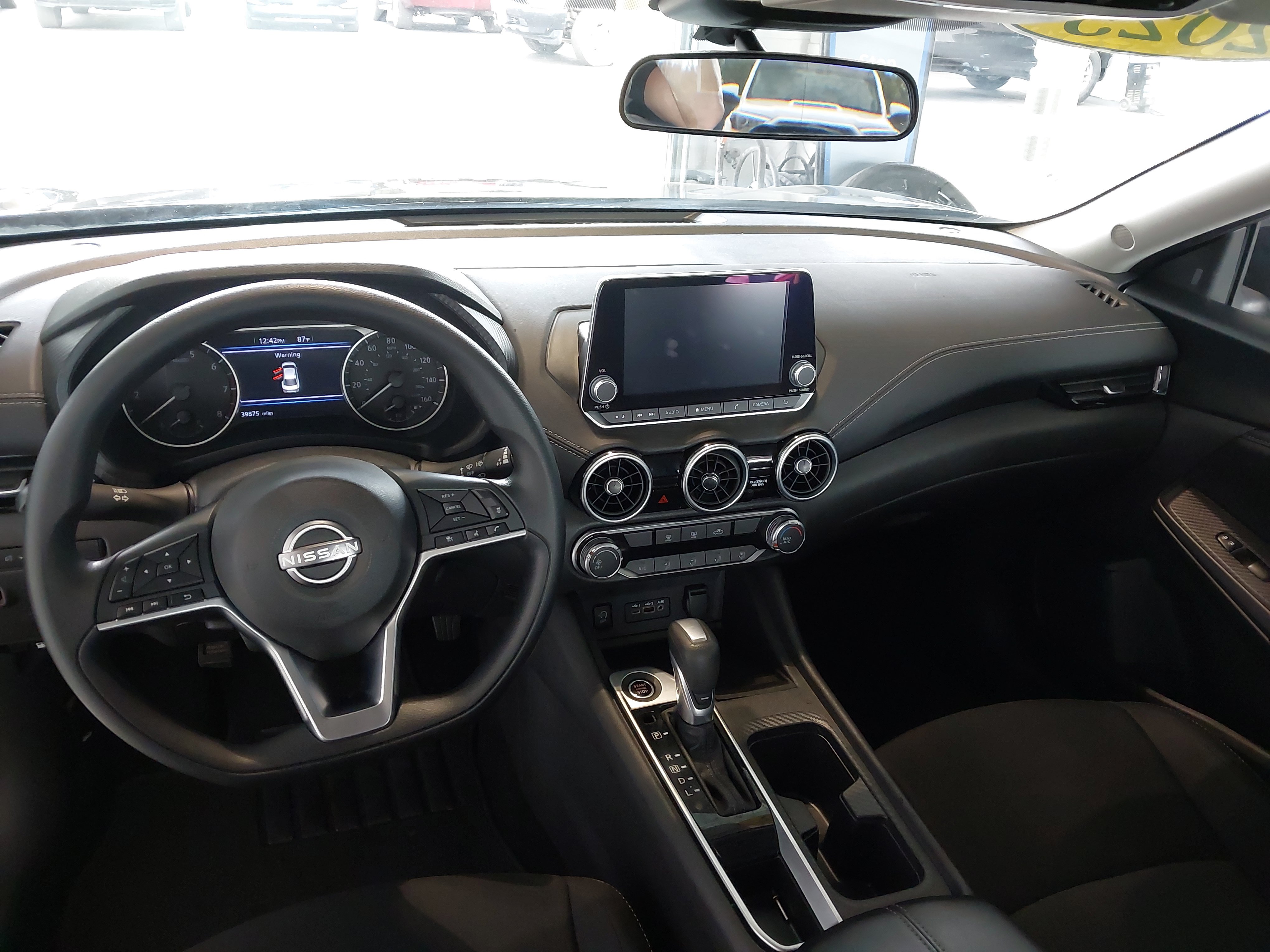 Used 2025 Nissan Sentra SV FWD image 5