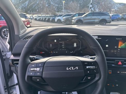 New 2026 Kia Sportage SX AWD/4WD image 14