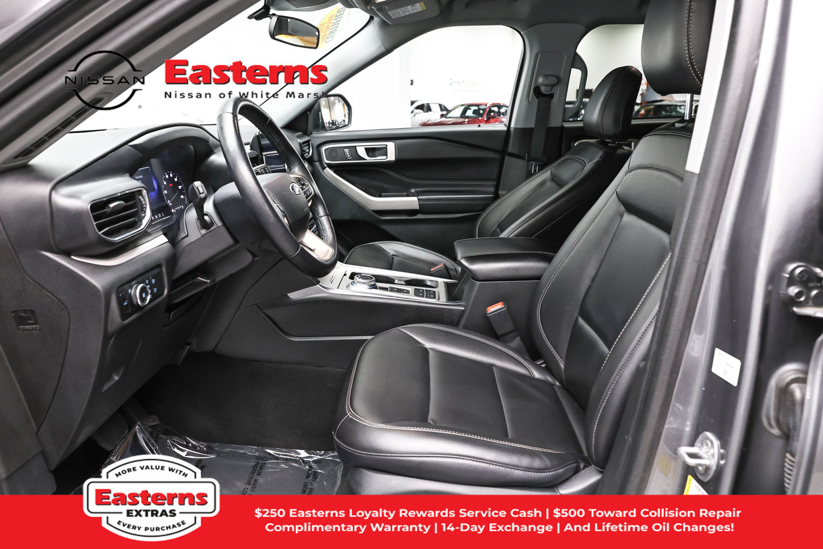 Used 2023 Ford Explorer XLT w/ Equipment Group 202A RWD image 14