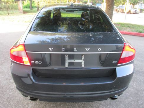 Used 2010 Volvo S80 3.2 image 7