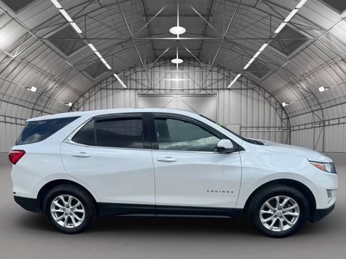 Used 2018 Chevrolet Equinox LT AWD/4WD image 4