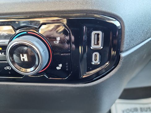 Certified 2023 Chevrolet Silverado 1500 RST image 15