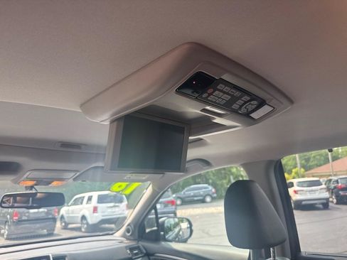 Used 2018 Honda Pilot EX-L image 9