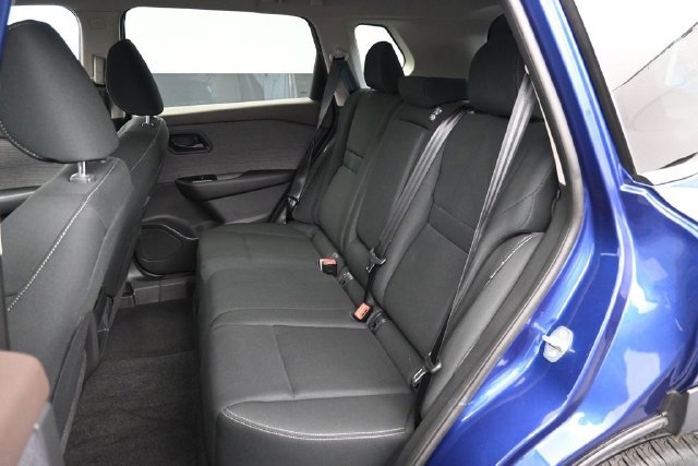 Used 2023 Nissan Rogue S AWD/4WD image 12