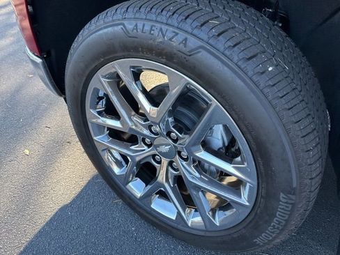 Used 2026 Chevrolet Silverado 1500 LTZ w/ LTZ Premium Package image 37