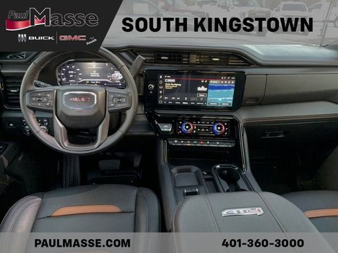 Used 2025 GMC Sierra 2500 AT4 w/ AT4 Premium Plus Package image 9