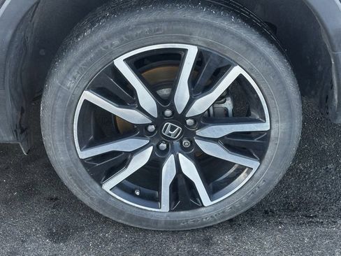 Used 2020 Honda Pilot Touring image 4