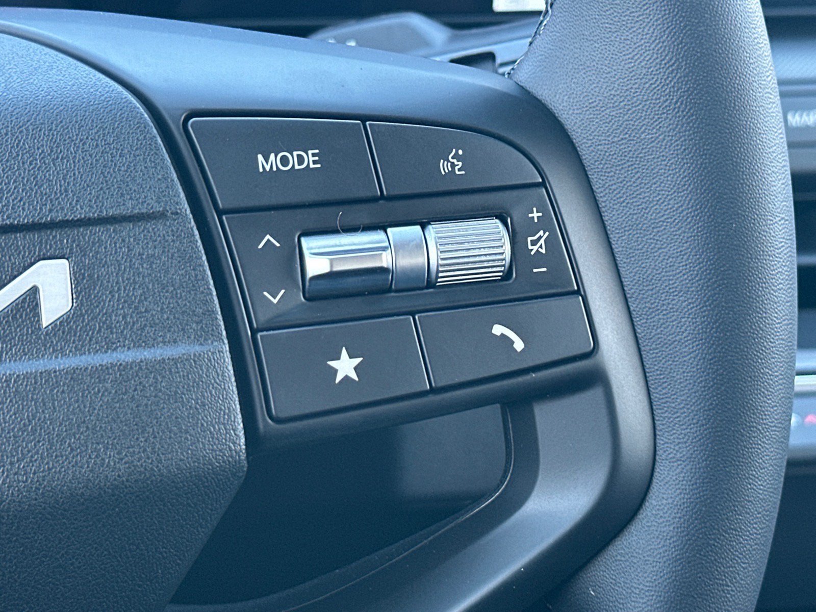 New 2026 Kia K4 EX FWD image 14