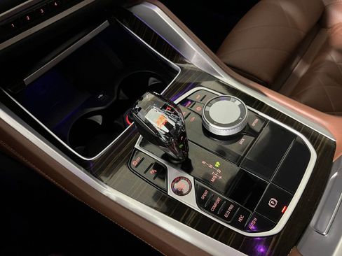 Used 2023 BMW X6 xDrive40i w/ Executive Package image 19