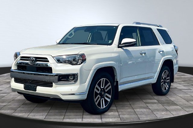 Used 2022 Toyota 4Runner Limited AWD/4WD image 1
