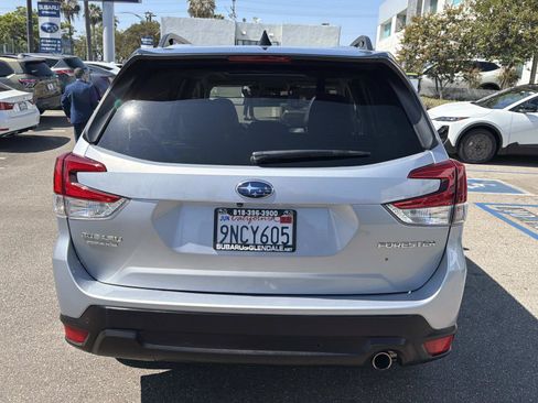 Used 2024 Subaru Forester Limited AWD/4WD image 5