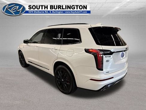Used 2024 Cadillac XT6 Sport w/ LPO, Onyx Lite Package AWD/4WD image 5