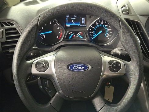 Used 2016 Ford Escape SE w/ SE Chrome Package image 18