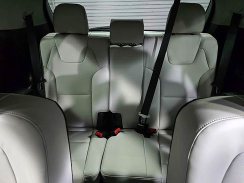 Used 2023 Kia Telluride S w/ S Sunroof Package image 17