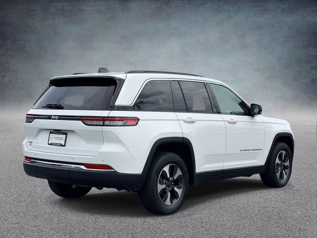 Used 2024 Jeep Grand Cherokee Limited 4xe AWD/4WD image 2