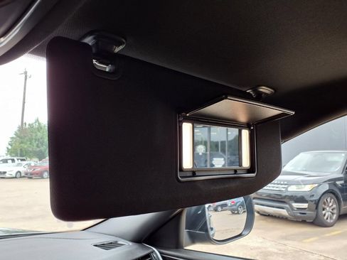 Used 2025 Jeep Grand Cherokee Laredo X RWD image 27