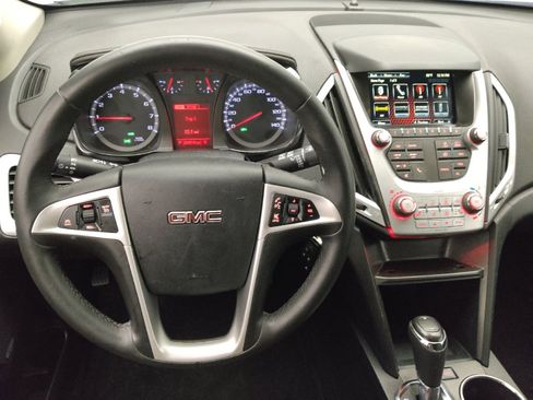Used 2017 GMC Terrain SLE w/ Driver Alert Package I FWD image 22