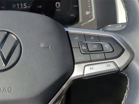 Used 2022 Volkswagen Atlas SE image 24