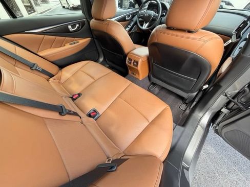 Used 2023 INFINITI Q50 Sensory AWD/4WD image 5