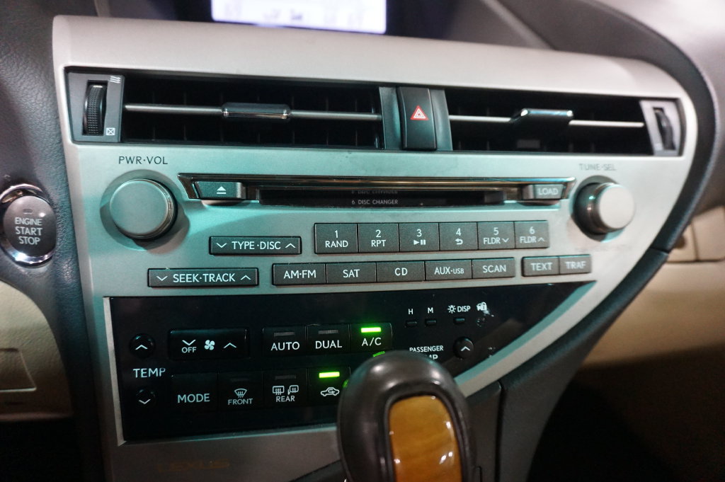 Used 2011 Lexus RX 350 2WD w/ Premium Pkg image 10