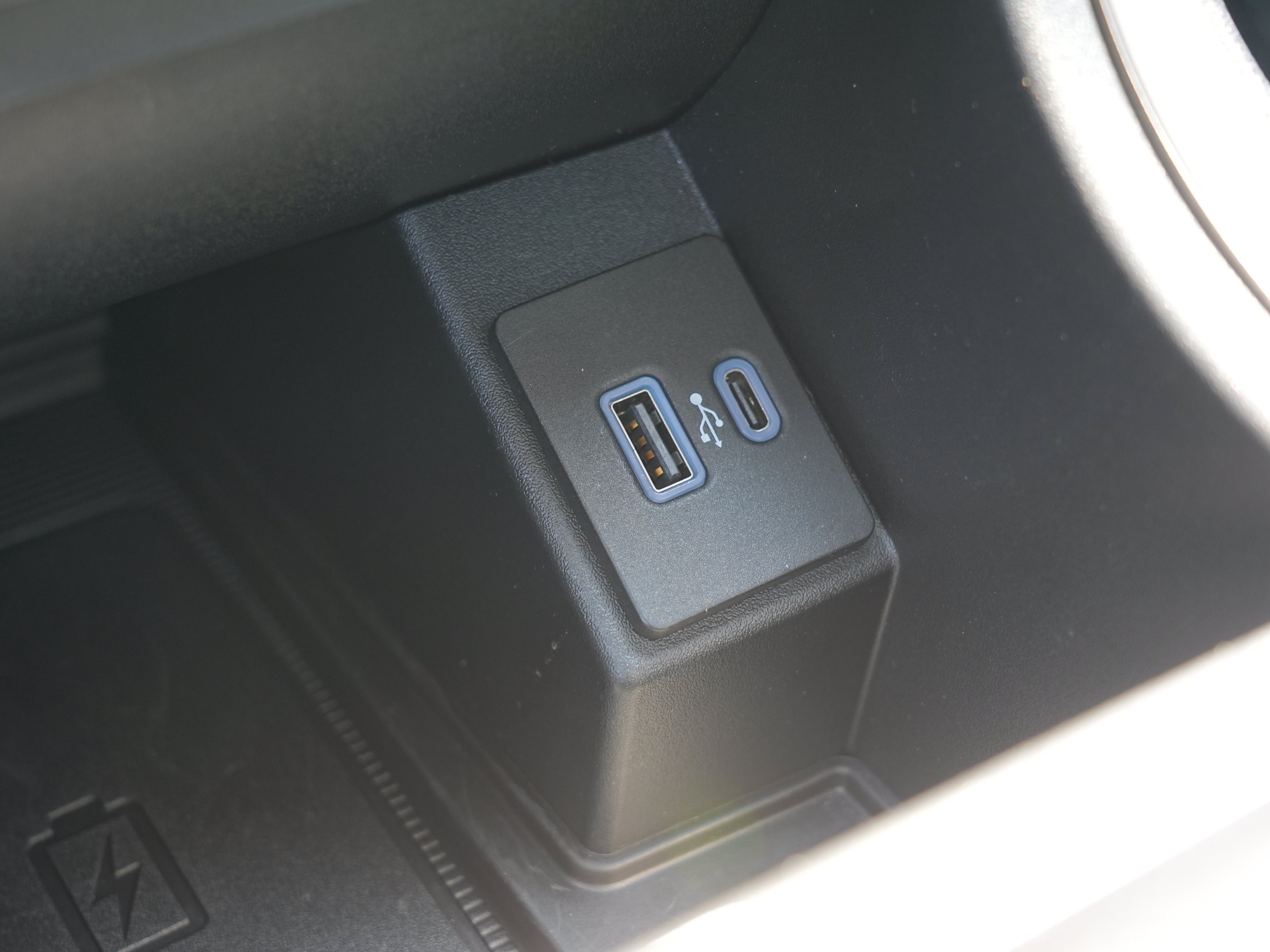 Used 2023 Ford Edge SEL w/ Convenience Package AWD/4WD image 37