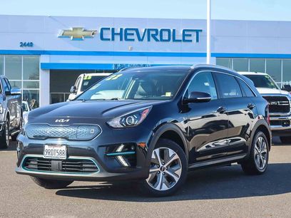 Used 2022 Kia Niro EX Premium