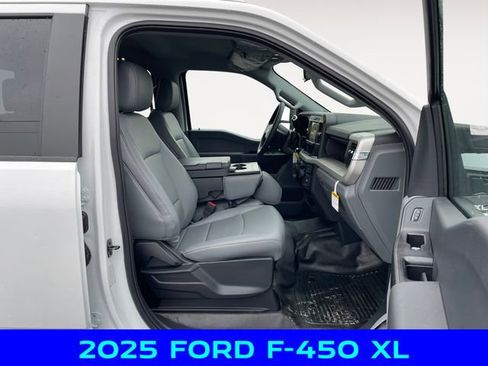 New 2025 Ford F450 XL w/ XL Chrome Package AWD/4WD image 15
