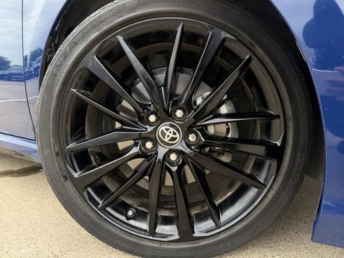 Used 2023 Toyota Camry XSE FWD image 10
