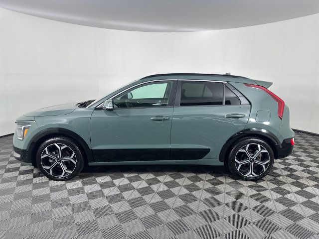 Used 2023 Kia Niro EX Touring FWD image 28
